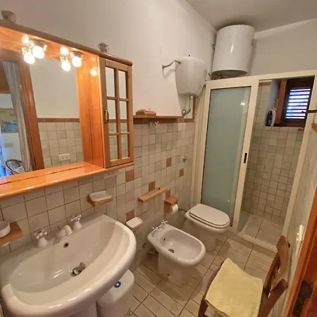 La Casa Sugli Scogli * Scilla