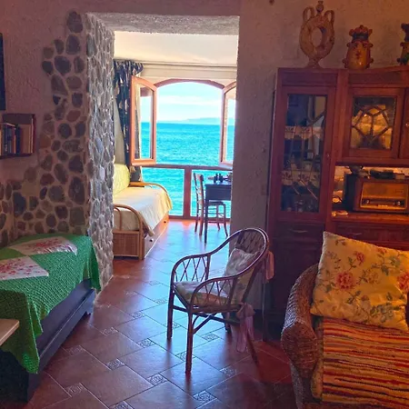 La Casa Sugli Scogli Scilla