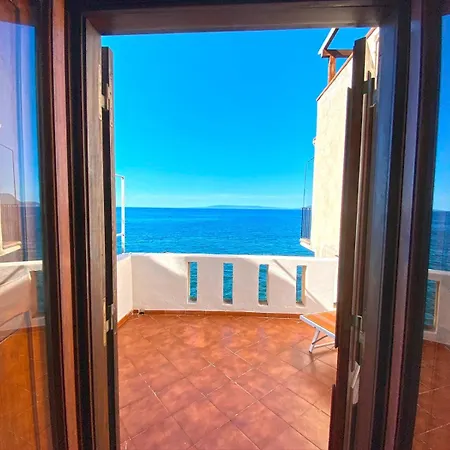 La Casa Sugli Scogli Scilla